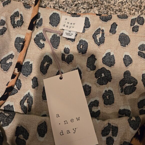 NWT A New Day Leopard Print Camisole Tank Top M - Picture 3 of 5